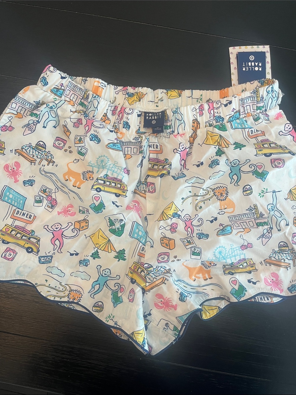 Roller Rabbit White Shorts with Multicolor Print